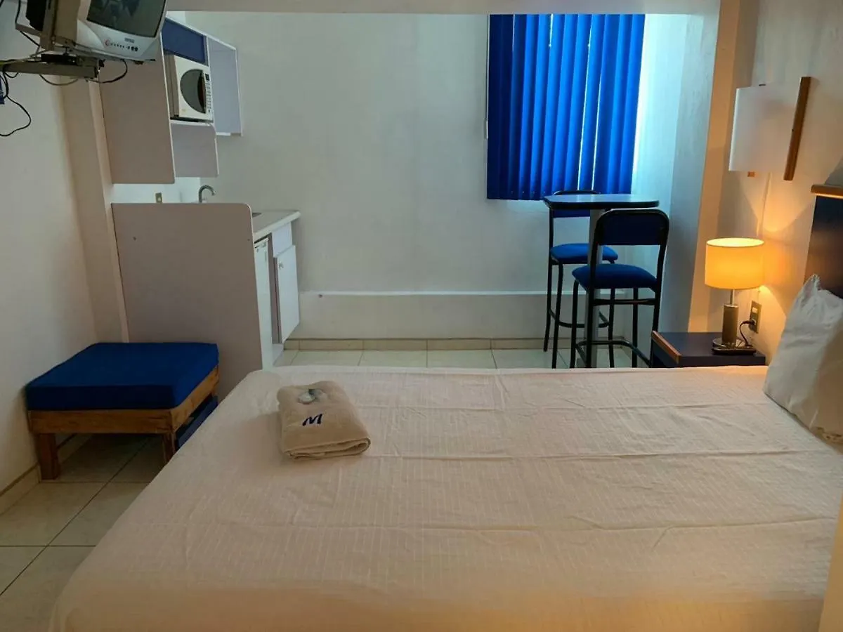 Hotel H Montreal Guadalajara